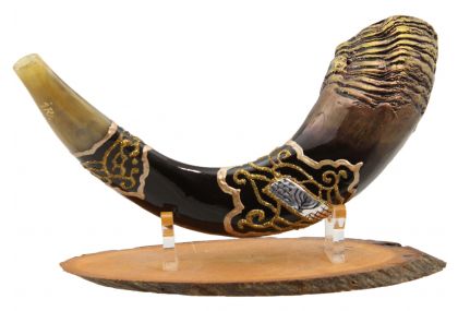 Decorated Shofar With Jerusalem and Flowers 